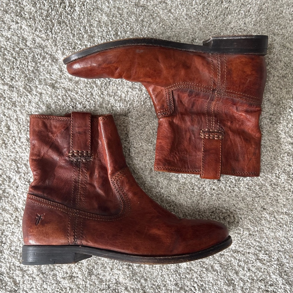 Frye Anna Leather Shortie Women’s Boots